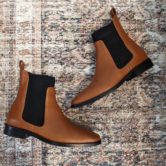 Everlane Square Toe Chelsea Boot - Picture 2 of 8
